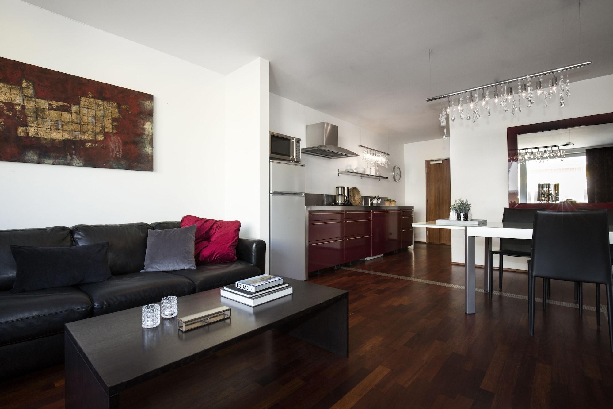 With A View Luxury Apartment Reykjavik